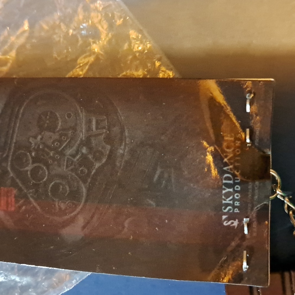 Terminator Brain Chip keychain NWT - Picture 2 of 2